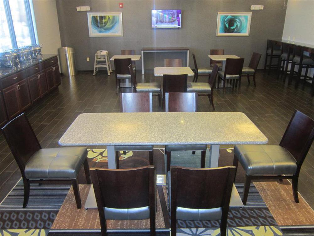 Best Western Plus Boardman Inn & Suites Poland Nhà hàng bức ảnh
