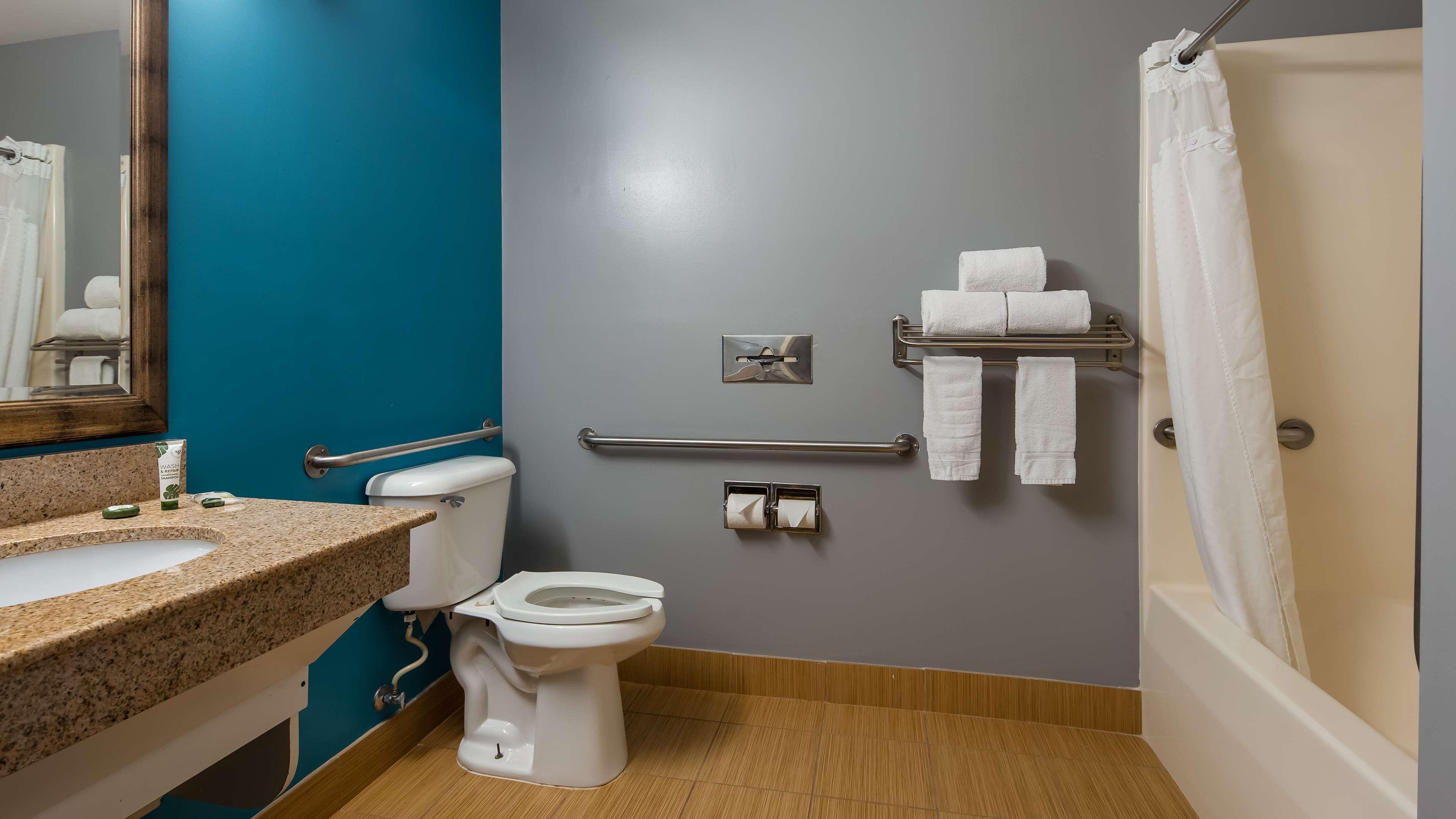 Best Western Plus Boardman Inn & Suites Poland Ngoại thất bức ảnh